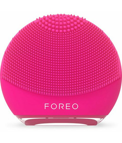 FOREO LUNA 4 play Facial Cleansing Brush Cherry Up!