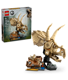 LEGO Jurassic World Dinosaur Fossils Triceratops Skull Building Toy