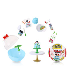 MGA's Miniverse Make It Mini Holiday Theme