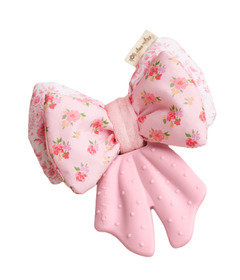 Itzy Ritzy Sweetie Teether Crinkle Bow
