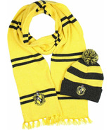 Bioworld Kids Knit Scarf & Pom Beanie Set Harry Potter Hufflepuff