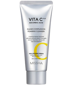 MISSHA Vita C Plus Clear Complexion Foaming Cleanser