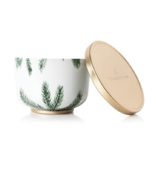 Bougie coulée Thymes en boîte avec couvercle doré Sapin Frasier