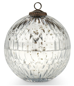 Illume Glass Ornament Candle Balsam & Cedar