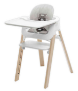 Stokke chaise haute Steps bois naturel avec siège blanc et coussin gris