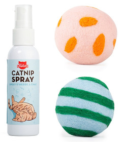 image of Kikkerland Wool Ball Cat Toys with sku:338224