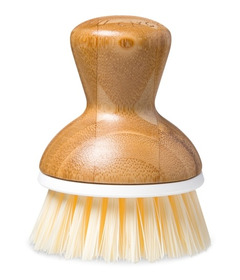 Full Circle Bubble Up Palm Brush