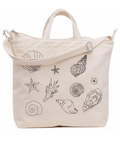 image of BAGGU Horizontal Zip Duck Bag Embroidered Shells with sku:320374