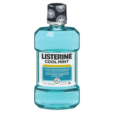 Listerine Cool Mint Antiseptic Rinse Listerine Cool Mint Antiseptic Rinse