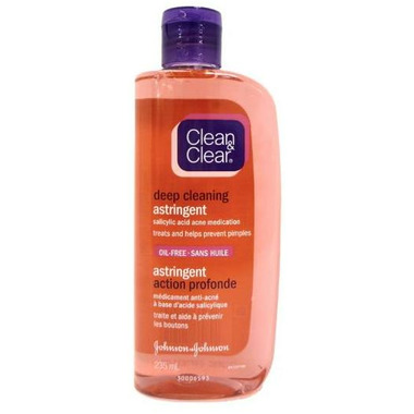 Product Review: Clean and Clear Essentials Deep Cleaning Astringent.
