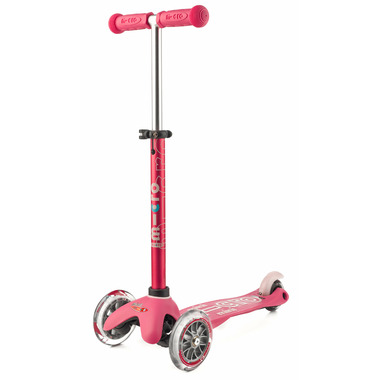 Micro of Switzerland Mini Micro Deluxe Kickboard Pink Micro of Switzerland Mini Micro Deluxe Kickboard Pink