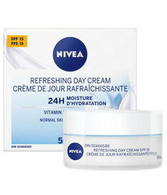 Nivea Refreshing Day Cream 24h Moisture with SPF 15