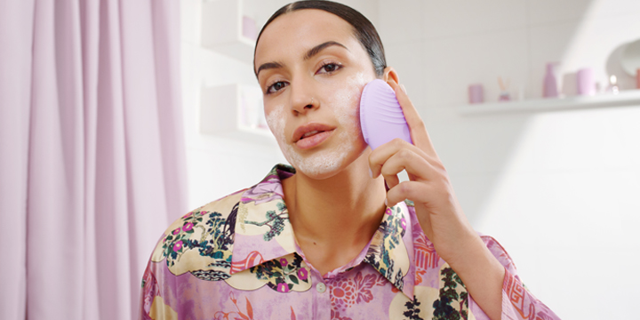 woman using foreo