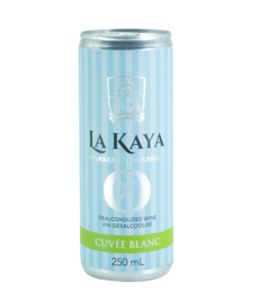 image of La Kaya Sparkling Cuvee Blanc Dealcoholized Wine Single Serve with sku:294921