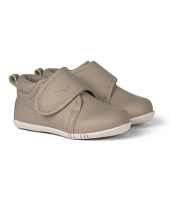 Stonz Cruiser™ Dressy Shoe Dune Ivory