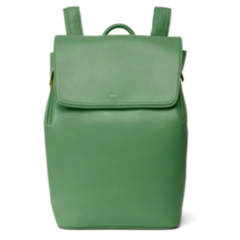Vêtements, sacs à dos et voyage