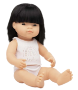 Miniland Girl Doll avec des cheveux noirs