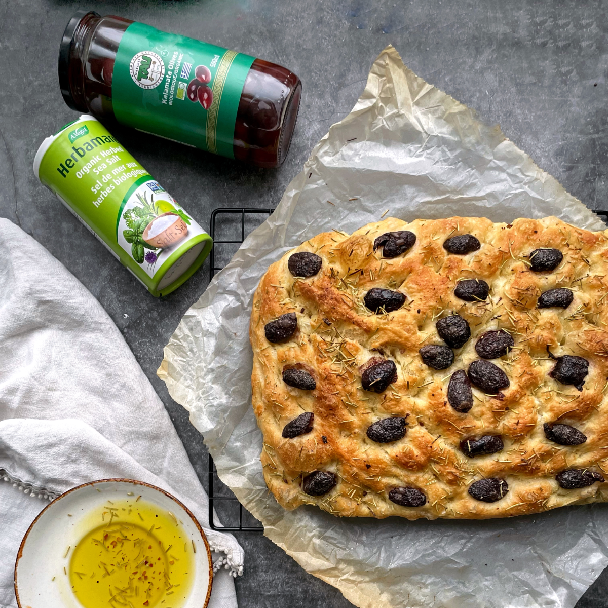 Rosemary&Garlic infused Olive Focaccia 